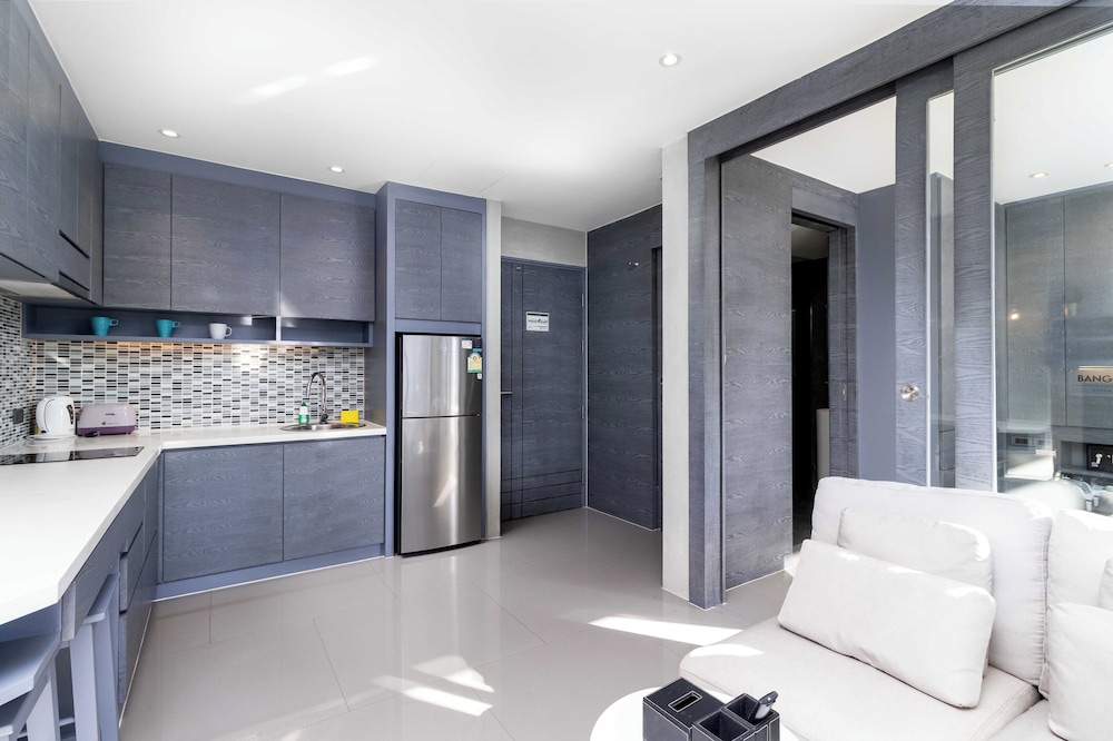 Condo with Full Facilities C255