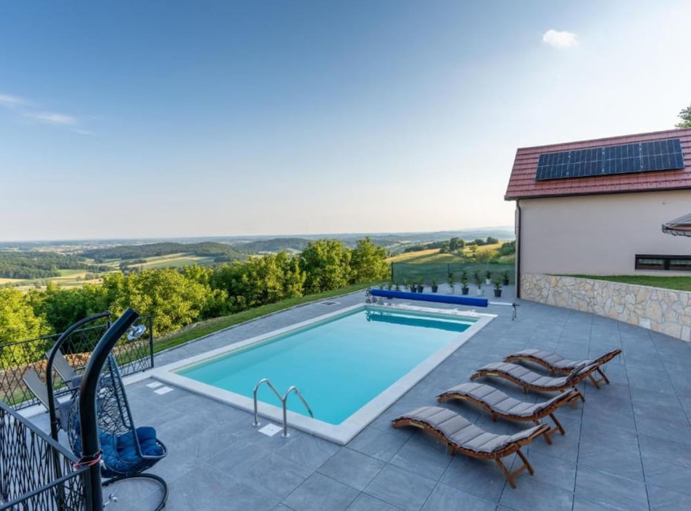 Villa Breg