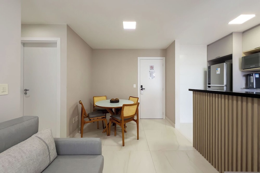 Well-located apt in Aguas Claras Rmh1511