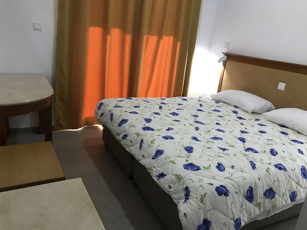 Agia Napa Nissi 3 bedroom flat