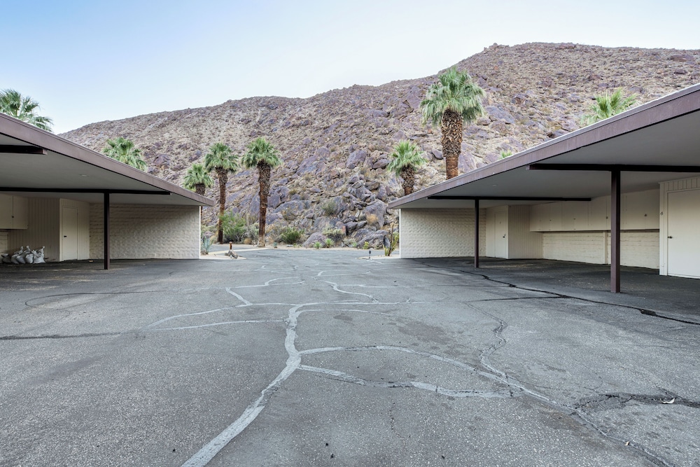 2 Mi to Galleta Meadows: Desert Golf Retreat!