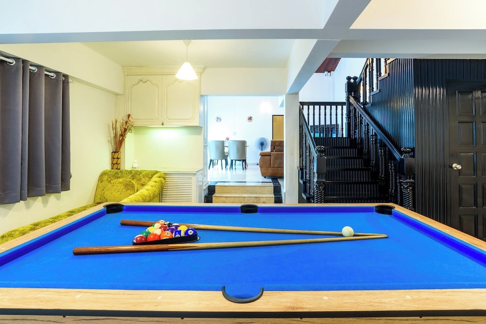 Jomtien 5BR Beach Pool Villa JB5