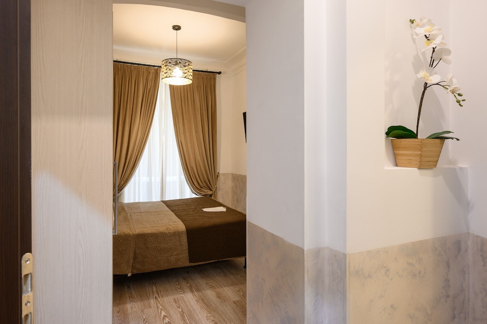 COLA di Rienzo suite