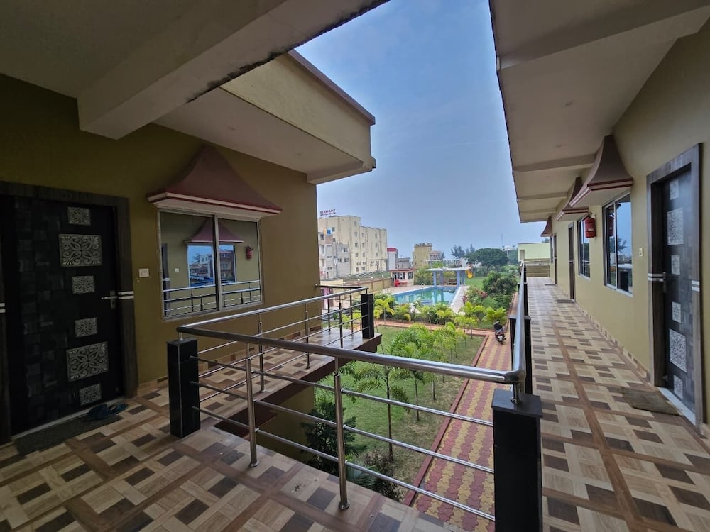 RESORT SAIKAT SARANYA
