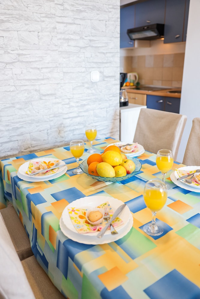 Luton Apartments, Zadar - Kozino, Heated Pool & Hot Tub