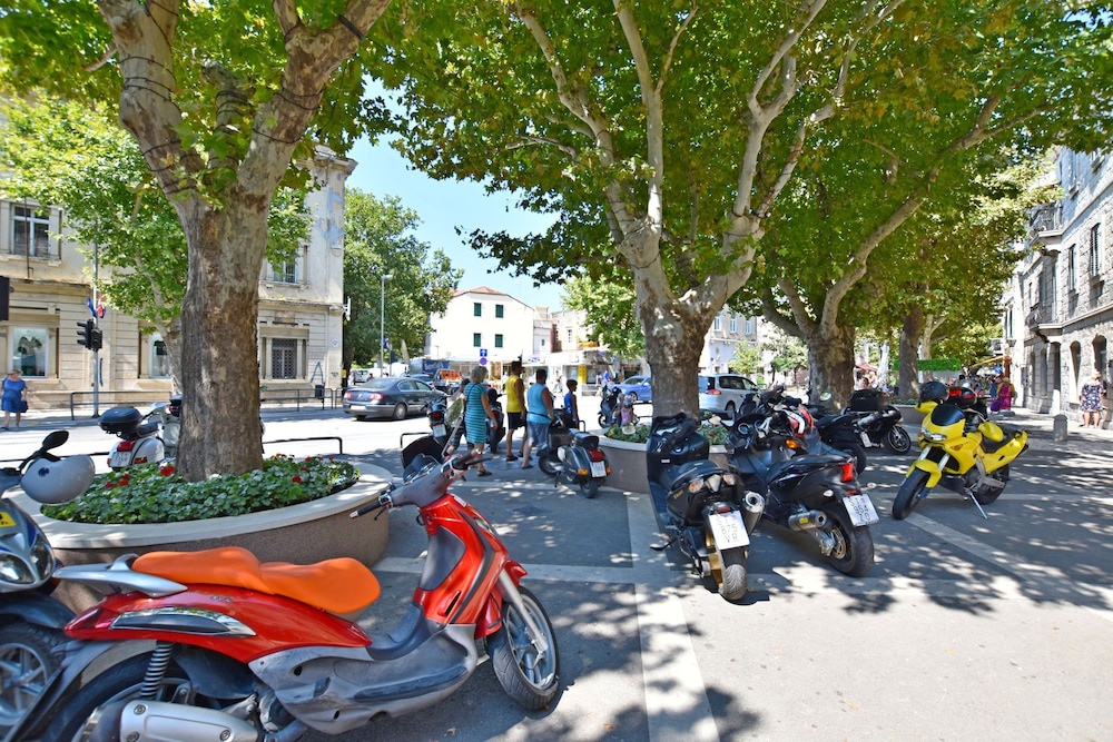 Photo 17