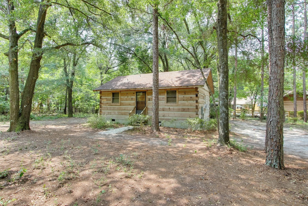 Golfer's Getaway: Hephzibah Home w/ Pool Access