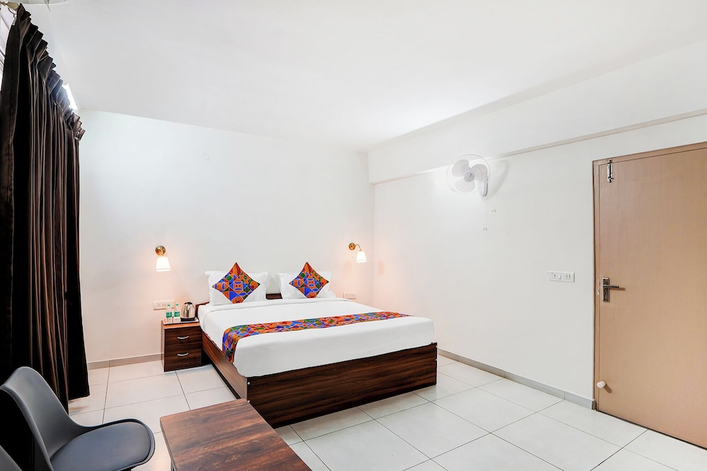 Fabhotel Srinidhi Stay Inn
