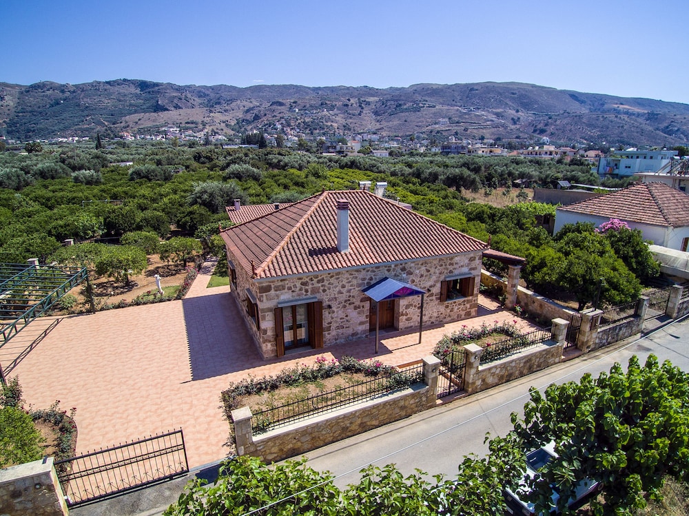 Villa Anerocuru