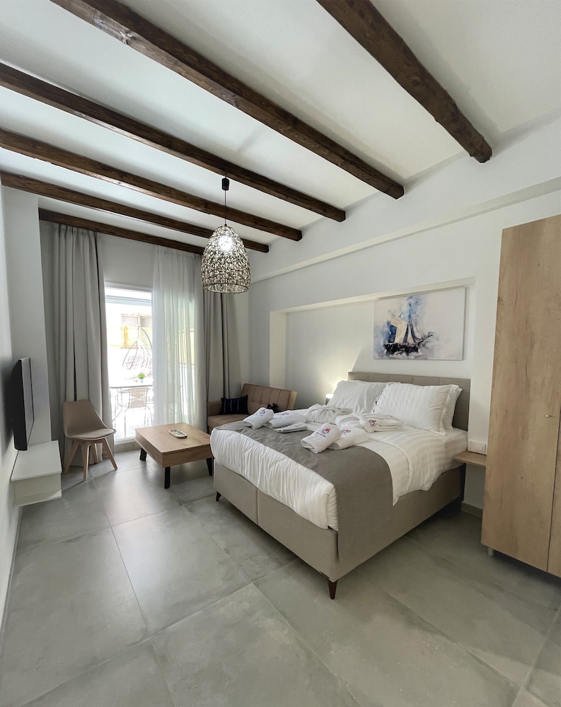 Chic Centre Suites Athens