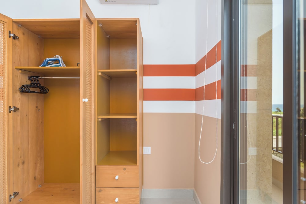 Glow Studios & Apartments in Batroun