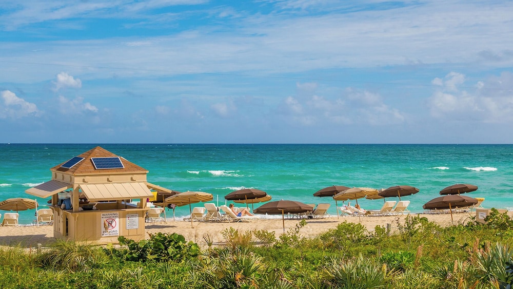 Luxury Vacation Rentals at Carillon Wellness Resort by LRMB