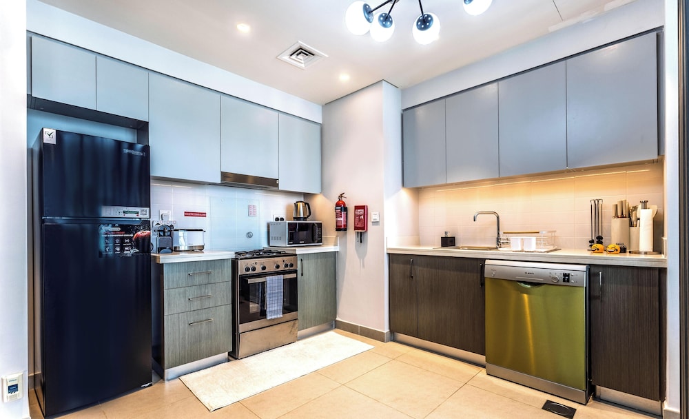 Modern 1BR Forte Near Burj & Mall