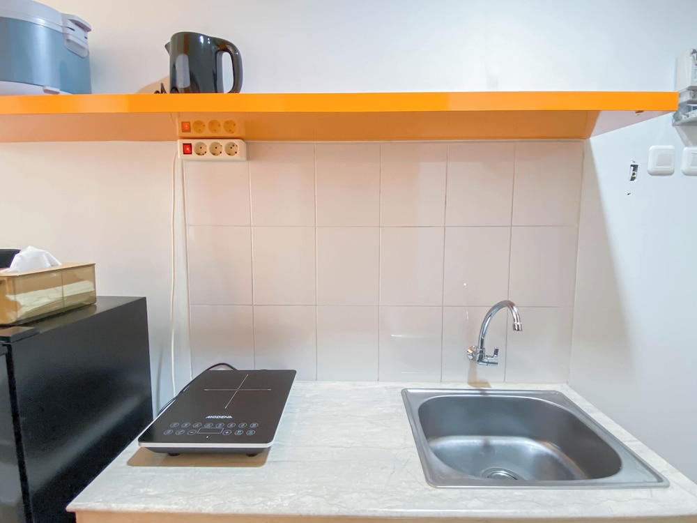 Minimalist Studio Room Apartment At Evenciio Margonda