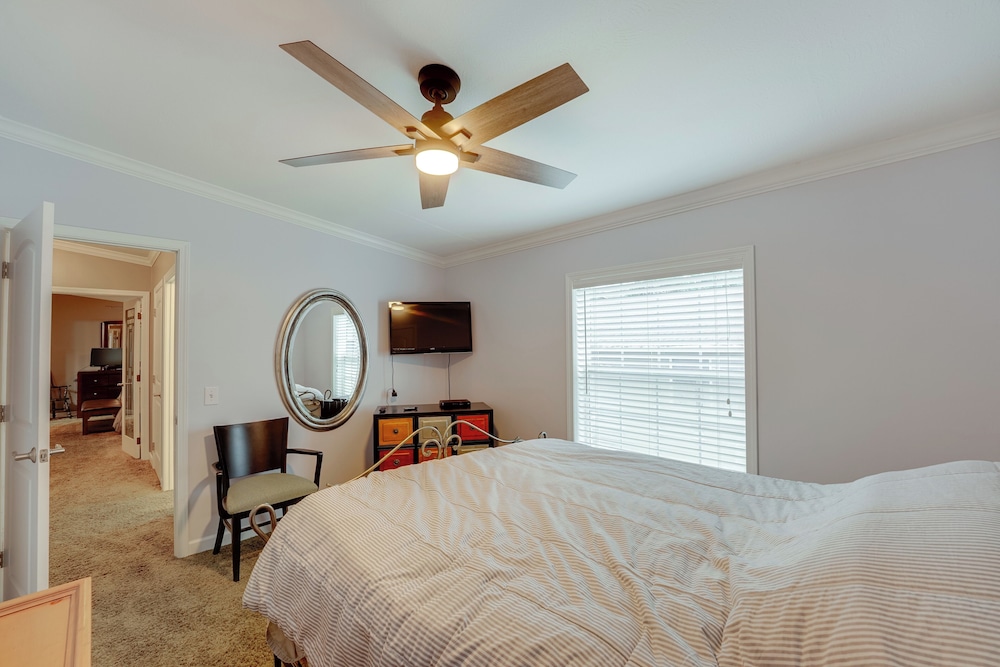 1 Mi to Silver Lake Sand Dunes: Family Gem w/ Yard