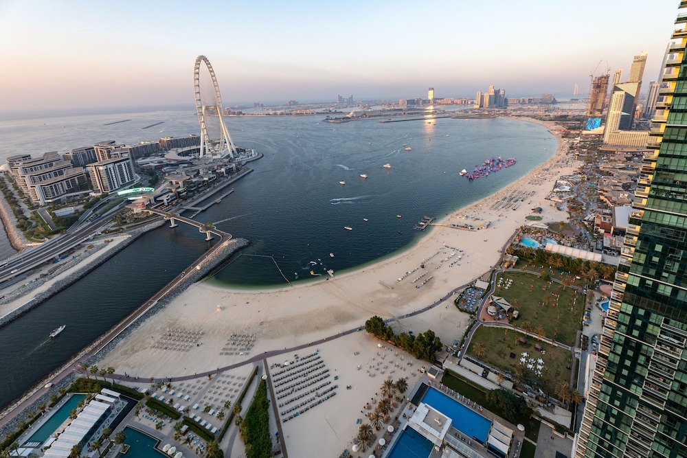 Elegant Address JBR 3BR w Beach Accesss