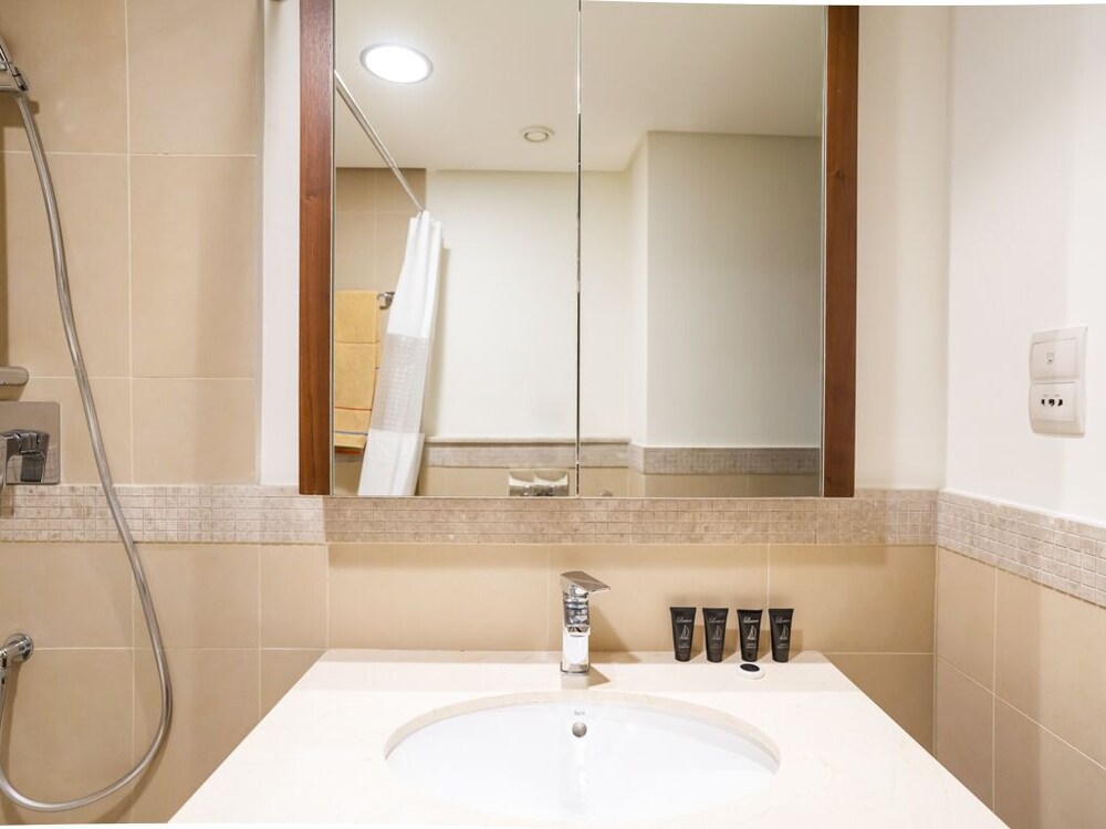 Vacay Lettings - Burj Vista Tower 1