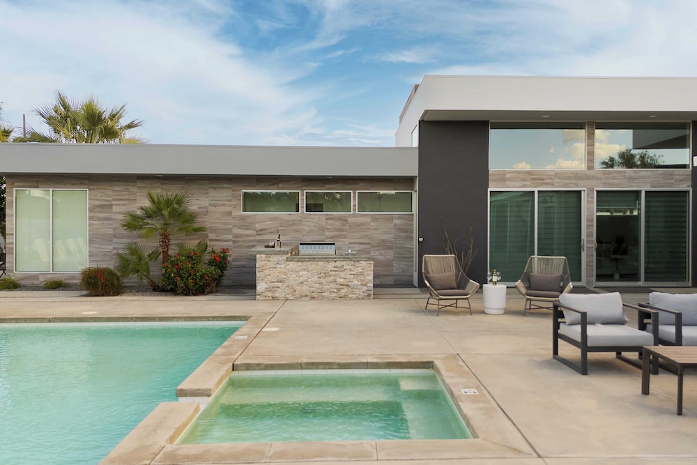 2 Villas Pool+spa, Putting Green, Bocce Polo Villas Solstice by Avantstay