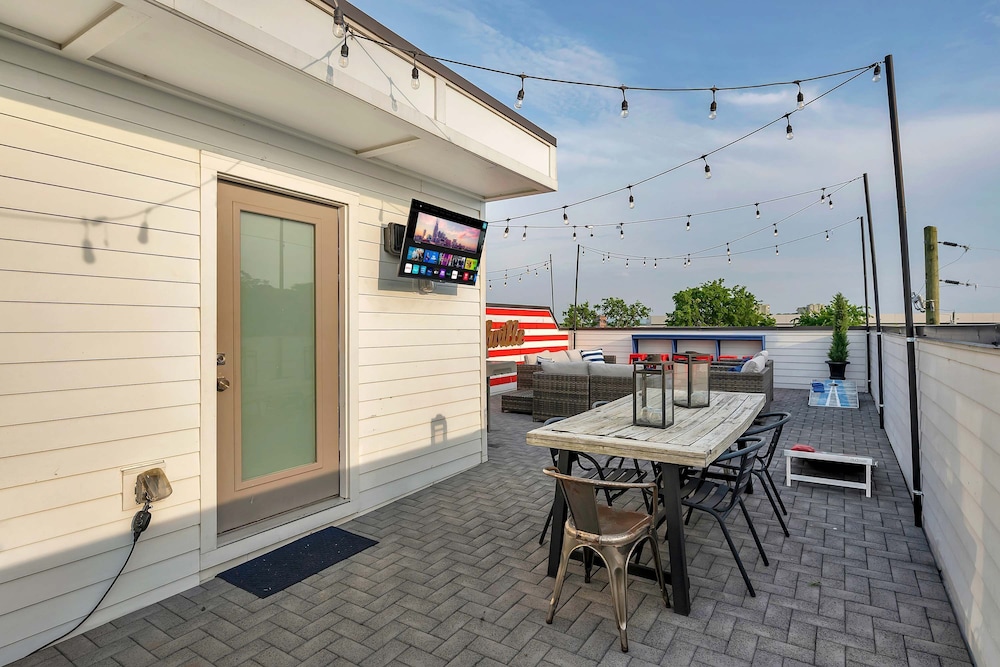 Ultimate Rooftop Double Games BBQ Skyline Views