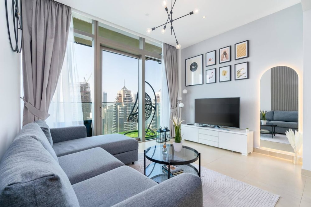 Stunning 1BD Apartment 15mins to Marina Promenade!