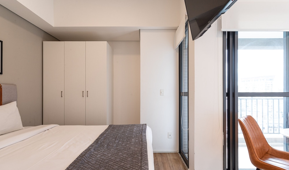 Setin Downtown Genebra by Viva - Apartamentos completos na Bela Vista com piscina