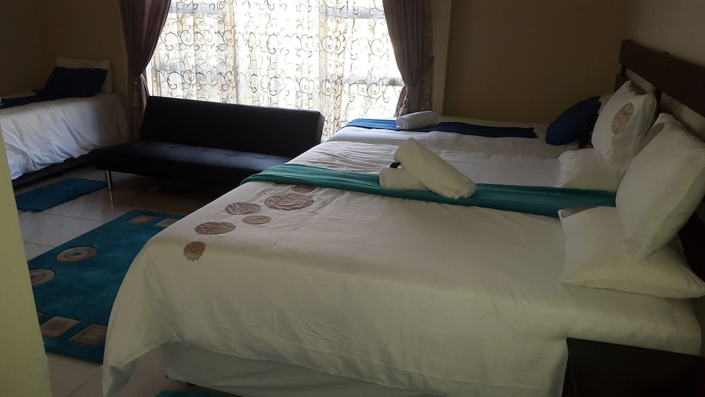 Ikaze Guest Lodge