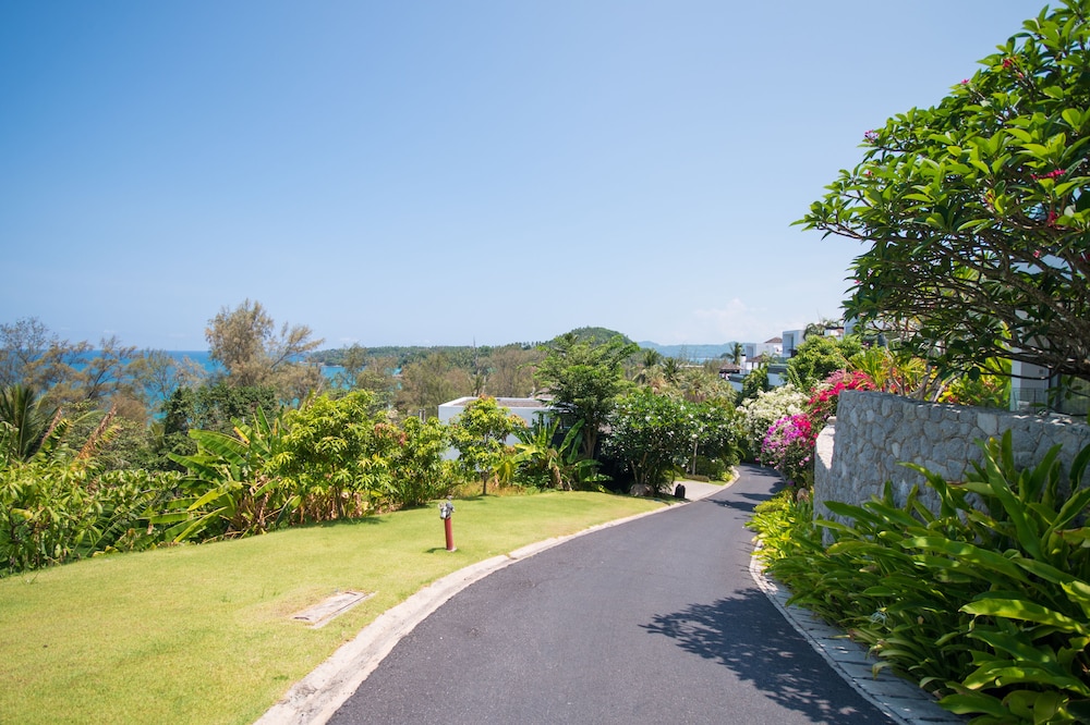 Beautiful 3-Bedroom Villa at Surin Beach view 4