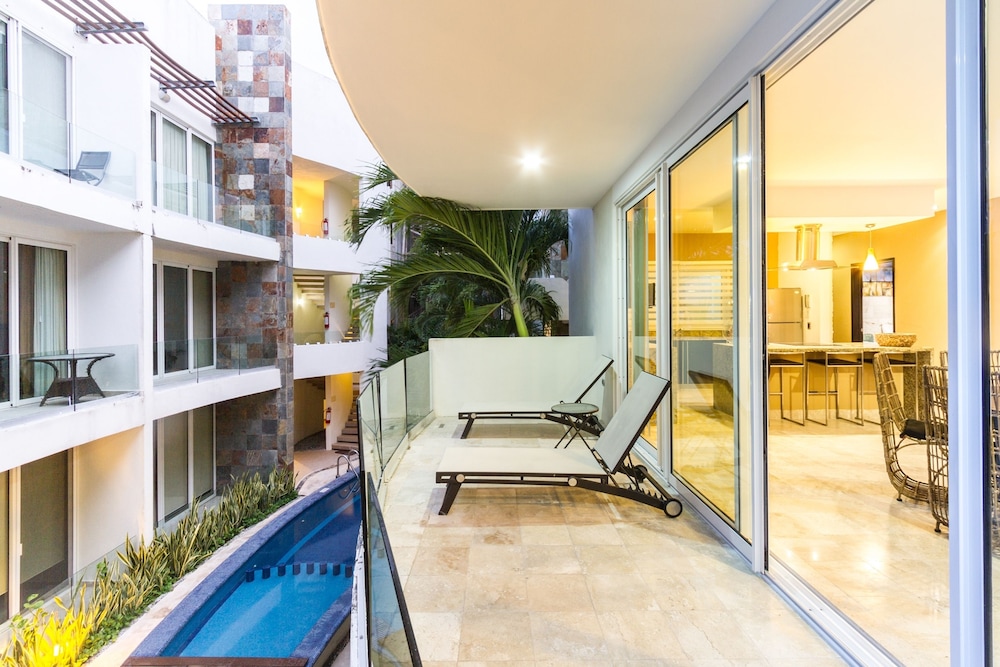 Mamitas Village 202-B by Vimex