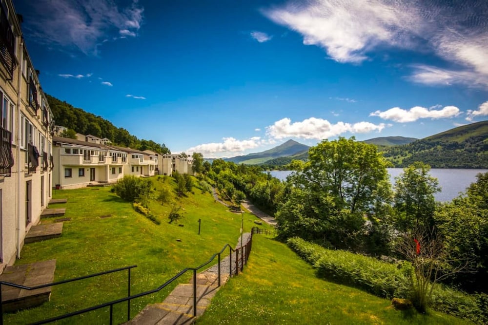 Loch Rannoch Highland Club Studio 04