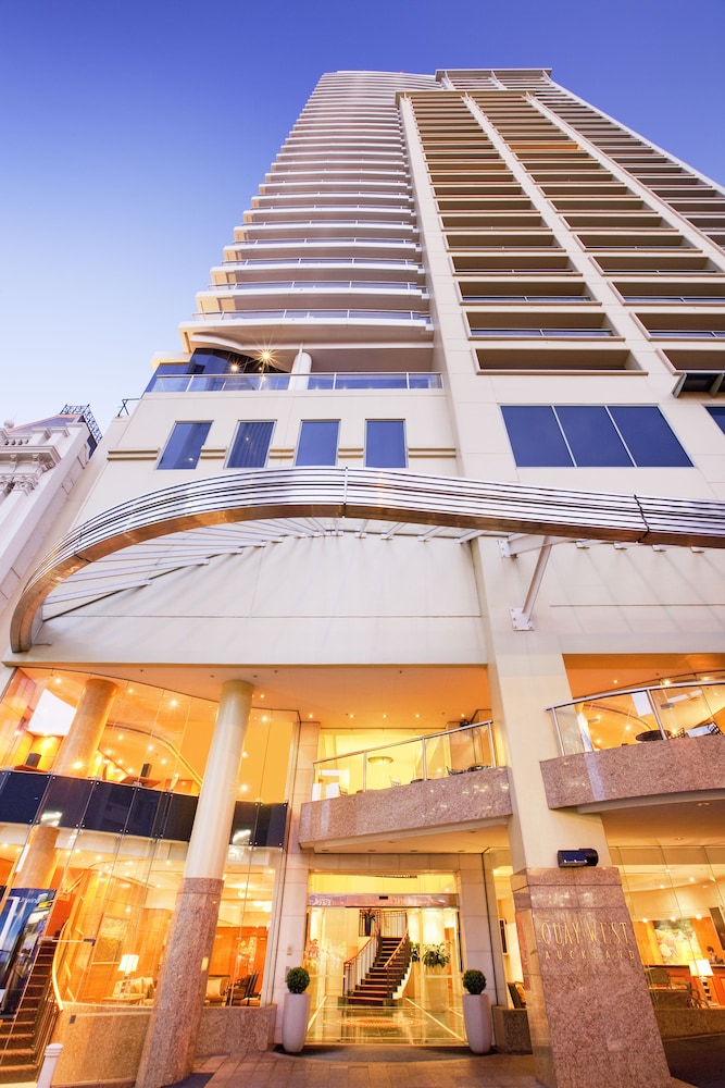 Hotel The Sebel Quay West Auckland - Image 1