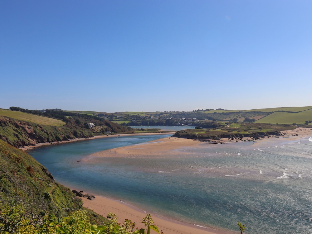 4 Burgh Island Causeway