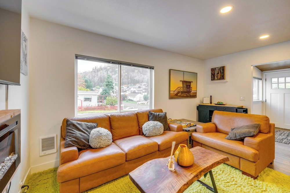 Tillamook Bay Apt Near Marina: Fish, Boat & More!