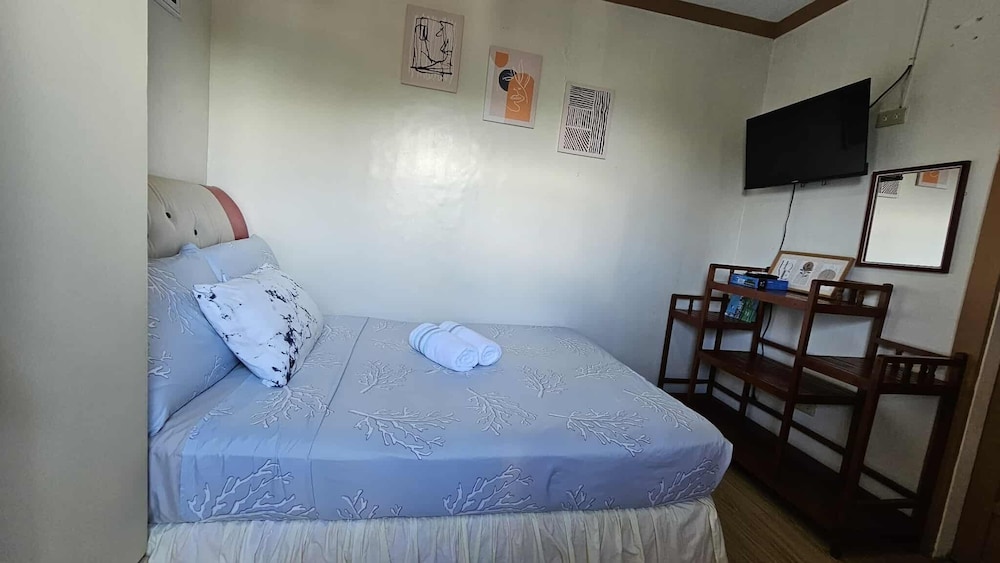 Eagle's Nest Beach Resort- Samal Island