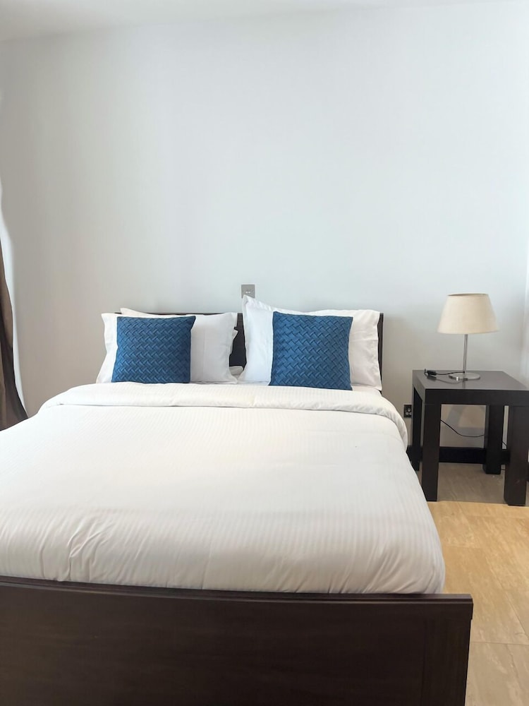 Premier Place view 3
