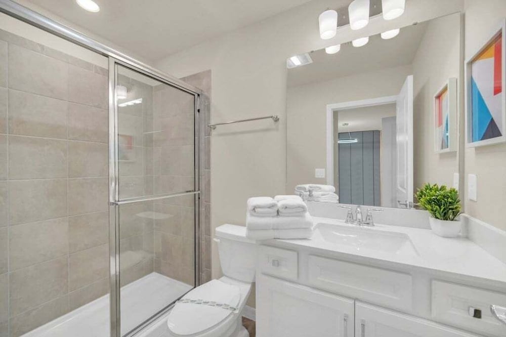Everyone's Family Fun Home, Slides In Kids Rooms 10 Bedroom Villa