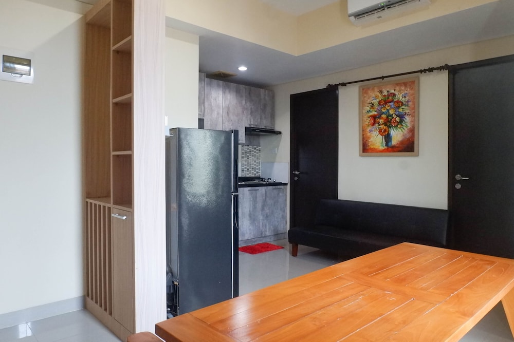 Best View & Strategic 2BR Apartment at Tamansari Papilio view 4