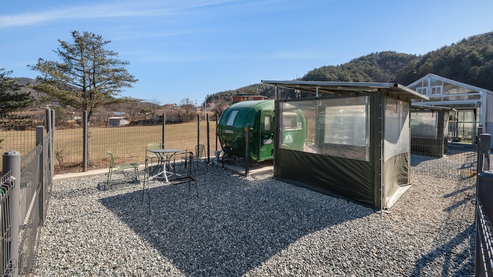 Yangyang Lira Camp