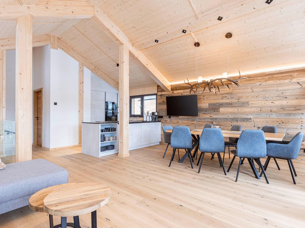 Appealing Chalet With Finnish Sauna