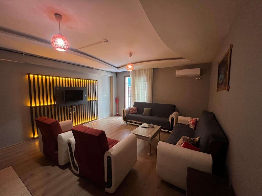 Lotus Apart Otel