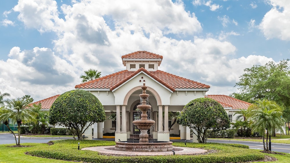 The Magic of Brunello - Image 1