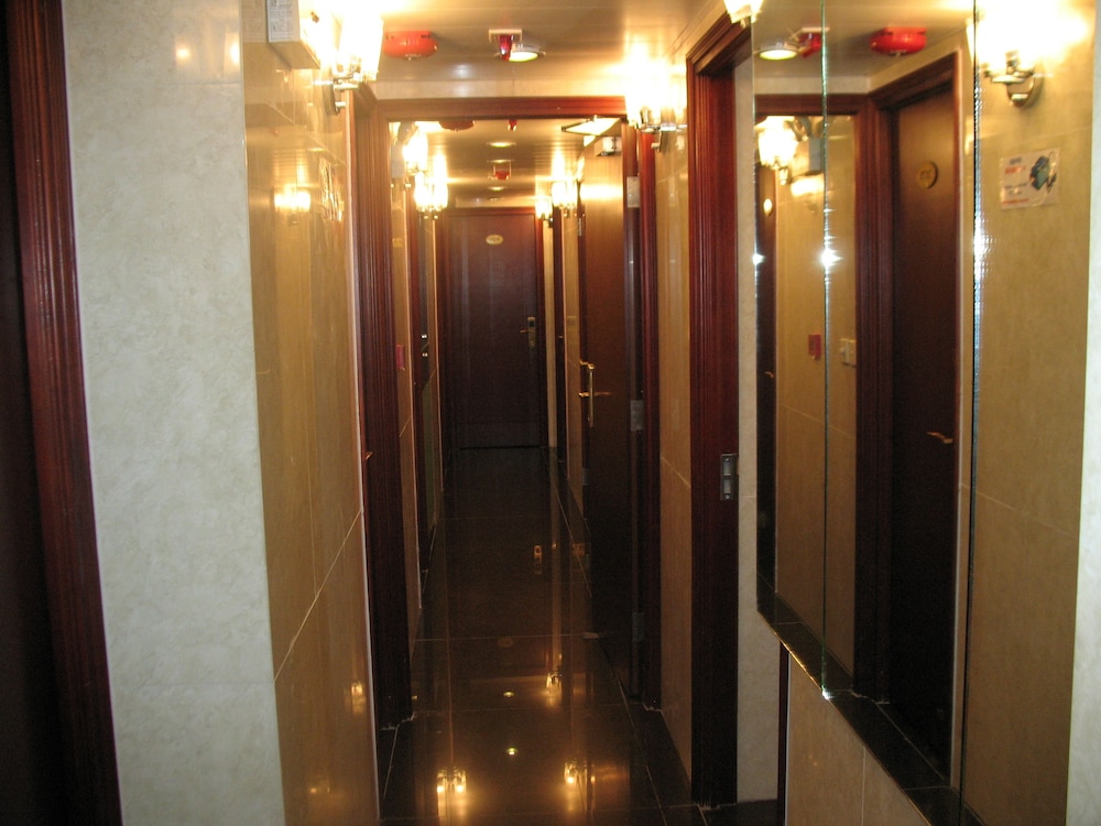 1ST Homestay - HK Taiwan Hostel - Image 2