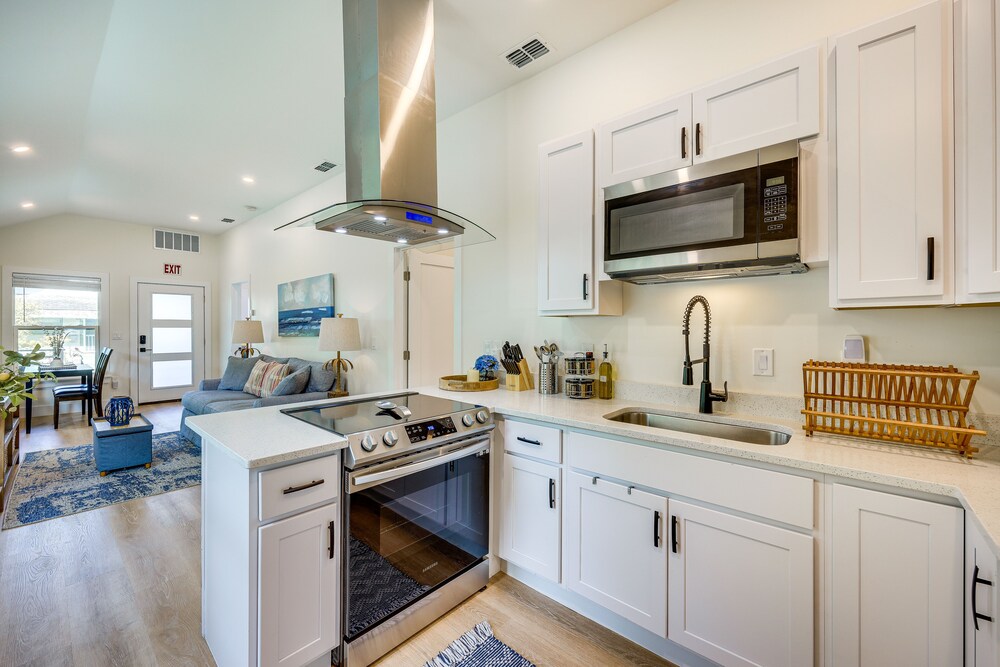 St Augustine Vacation Rental: Close to Downtown! view 3