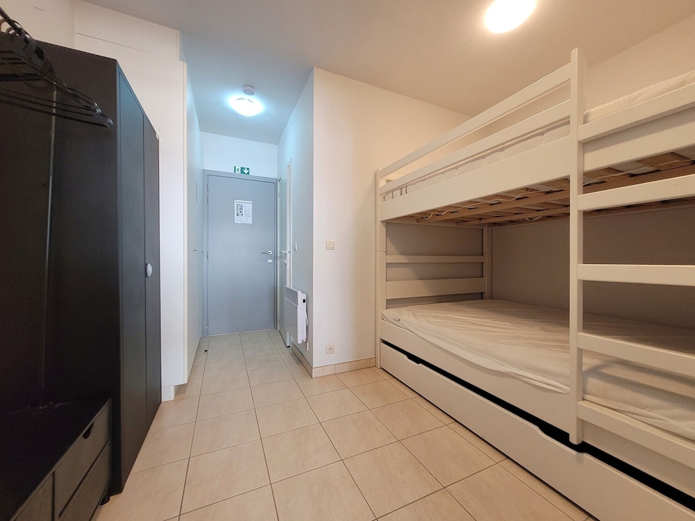 Central Apartment Near Sea & Casino