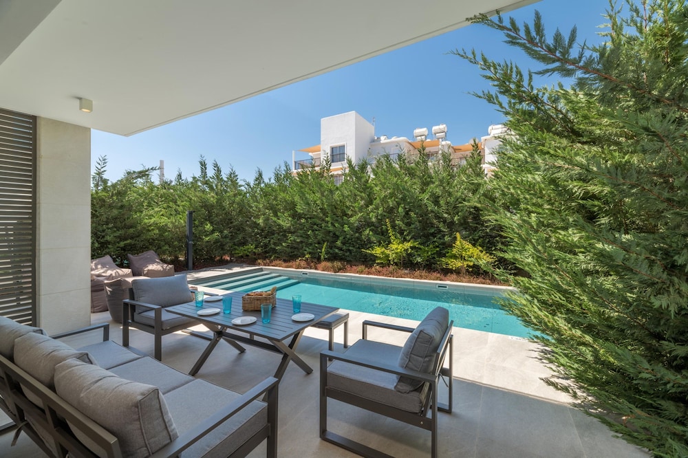 Azure Seaview - Ruby Villa