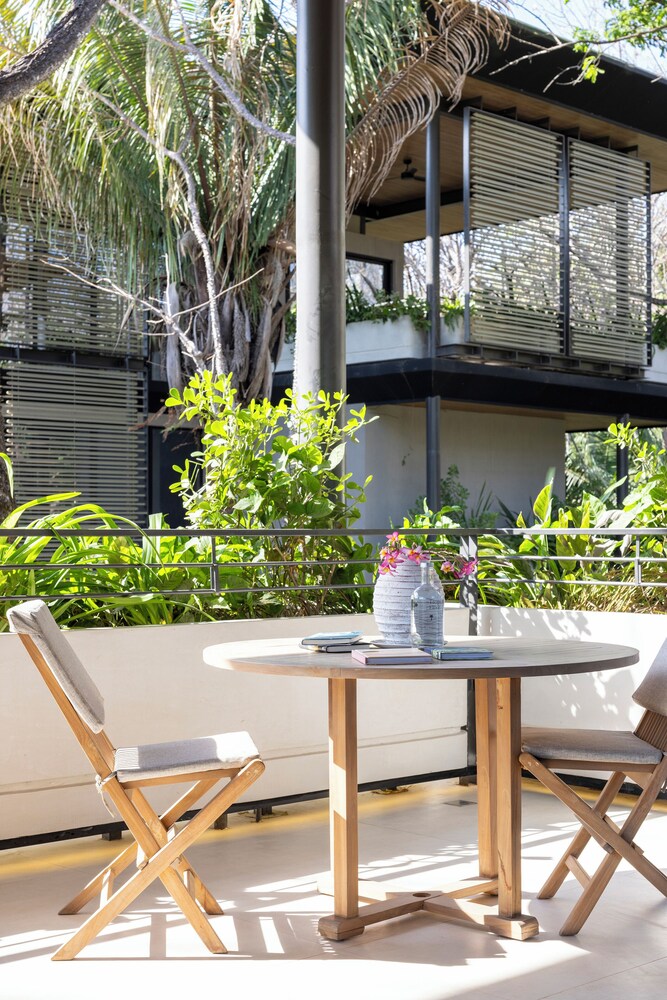 QUIN Surf Residence Nosara