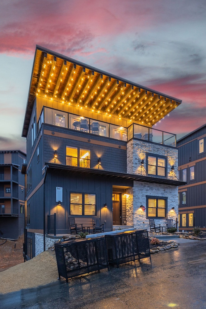 Smith Creek Resort