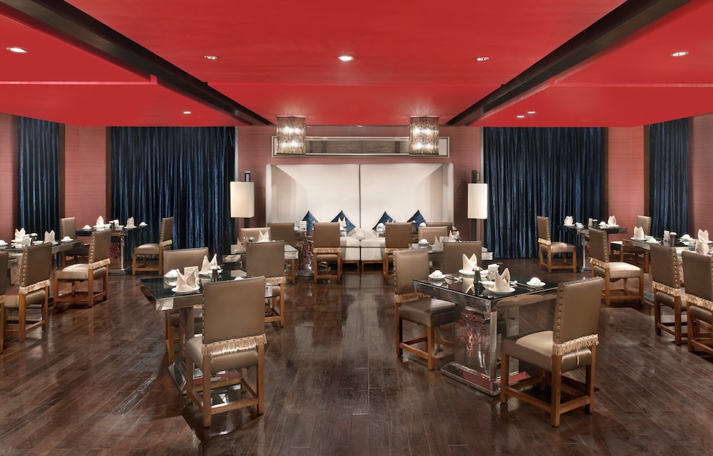 Crowne Plaza Yading by IHG