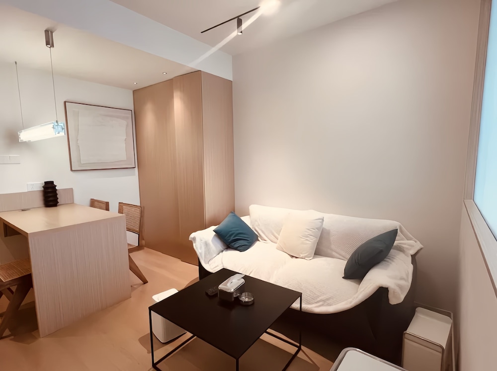 Shanghai Hills & Art Home