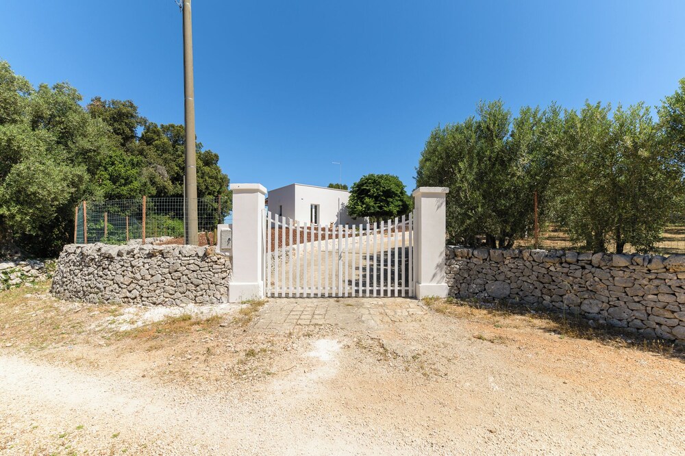 Villetta Foragno con giardino by Wonderful Italy