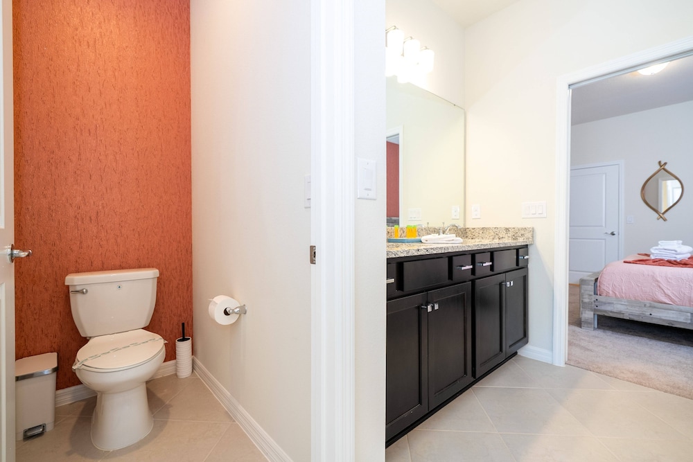 Windsor Cay 7BR Water Park Free